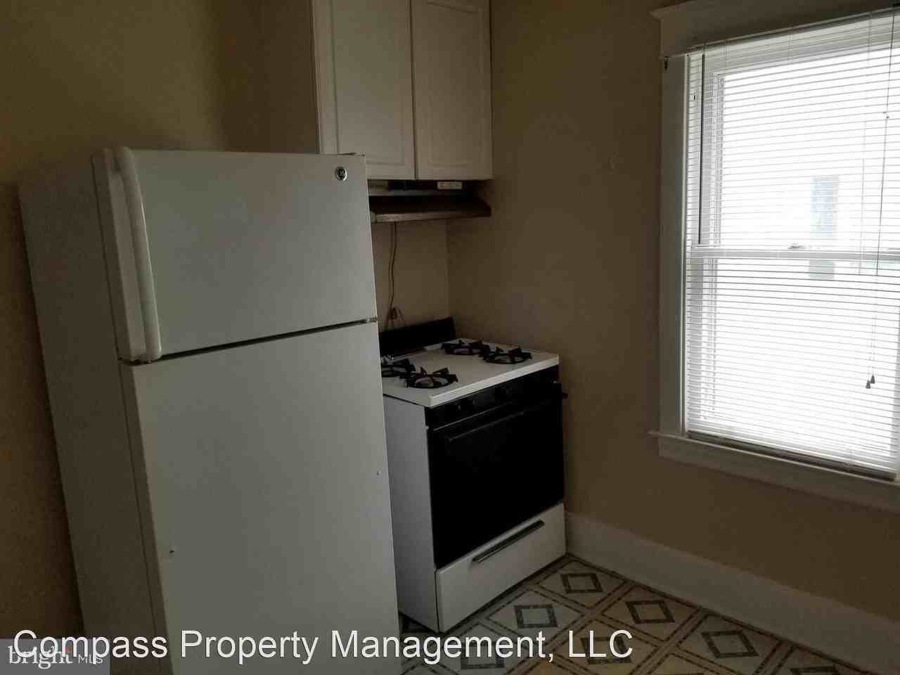 16 -B Raymond Avenue - Photo 3 of 12