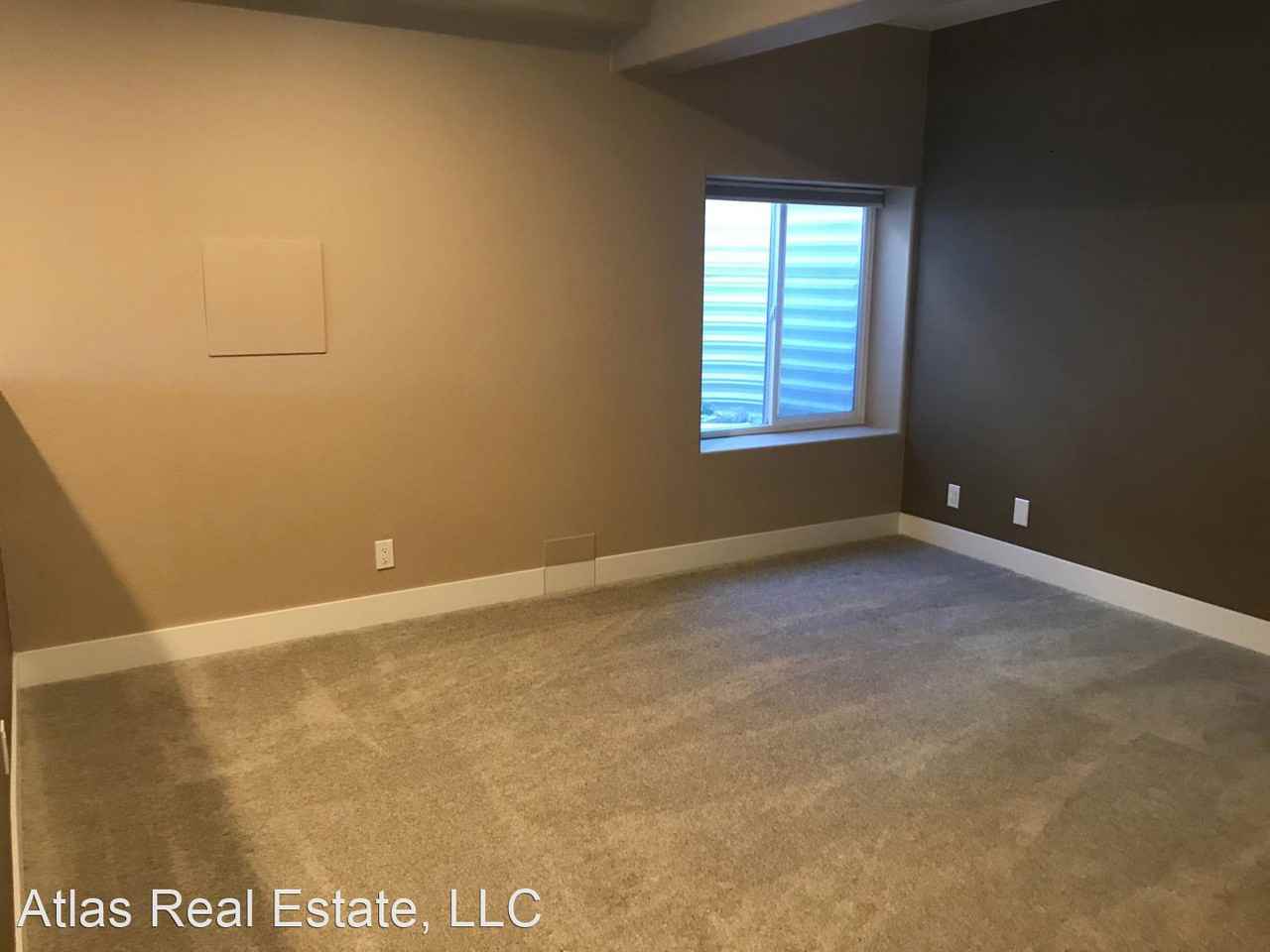 15991 Village Circle - Photo 3 of 10