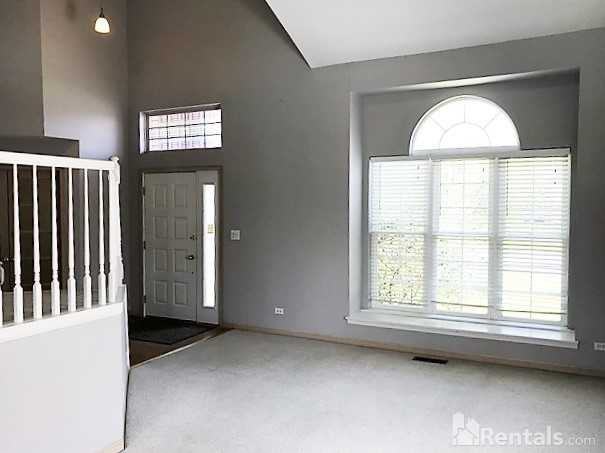 400 Galvin Parkway - Photo 2 of 20