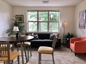 Oak Hill Apartments - Photo 1 of 1