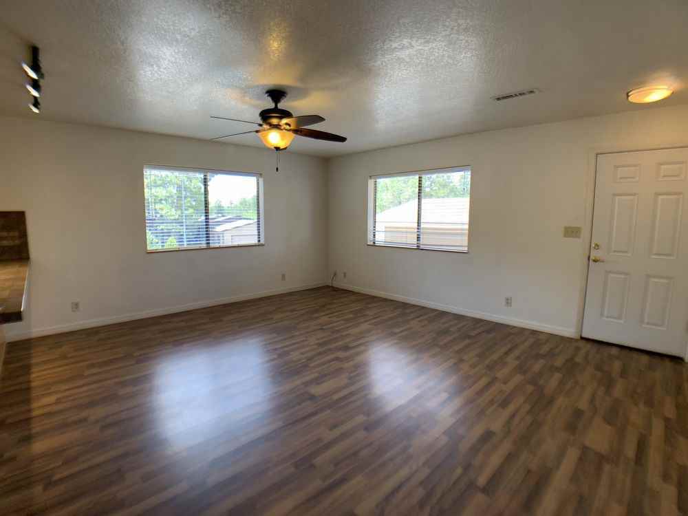 60 E. Camille Dr. - Photo 2 of 7