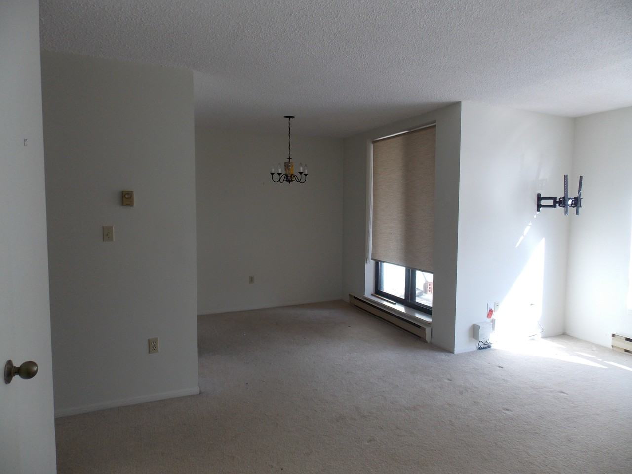 82 Ontario St #102 - Photo 4 of 4