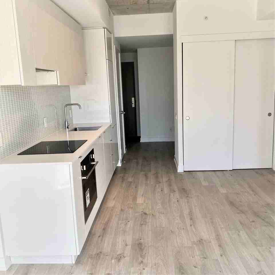 161 Roehampton Avenue #2014 - Photo 2 of 10