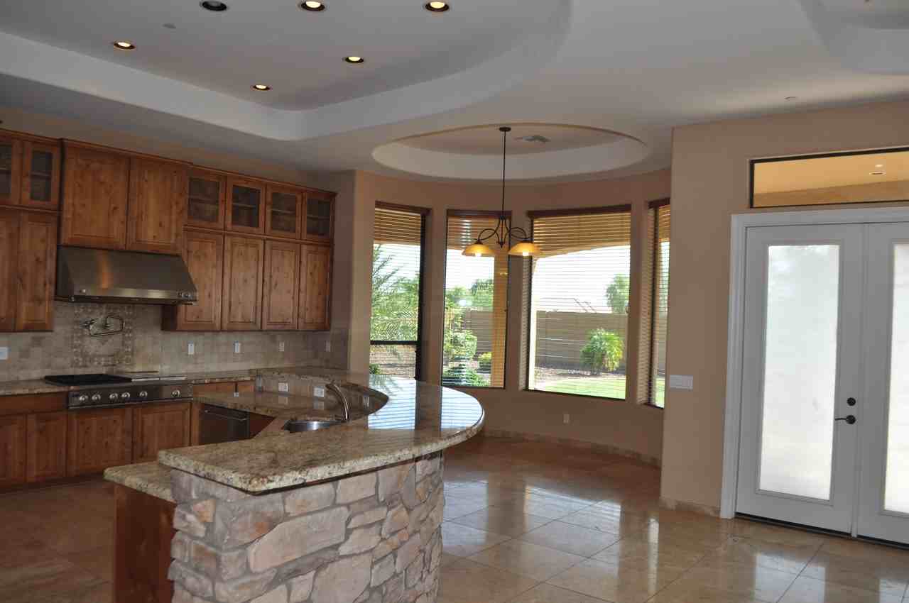 18115 W Solano Ct - Photo 2 of 28