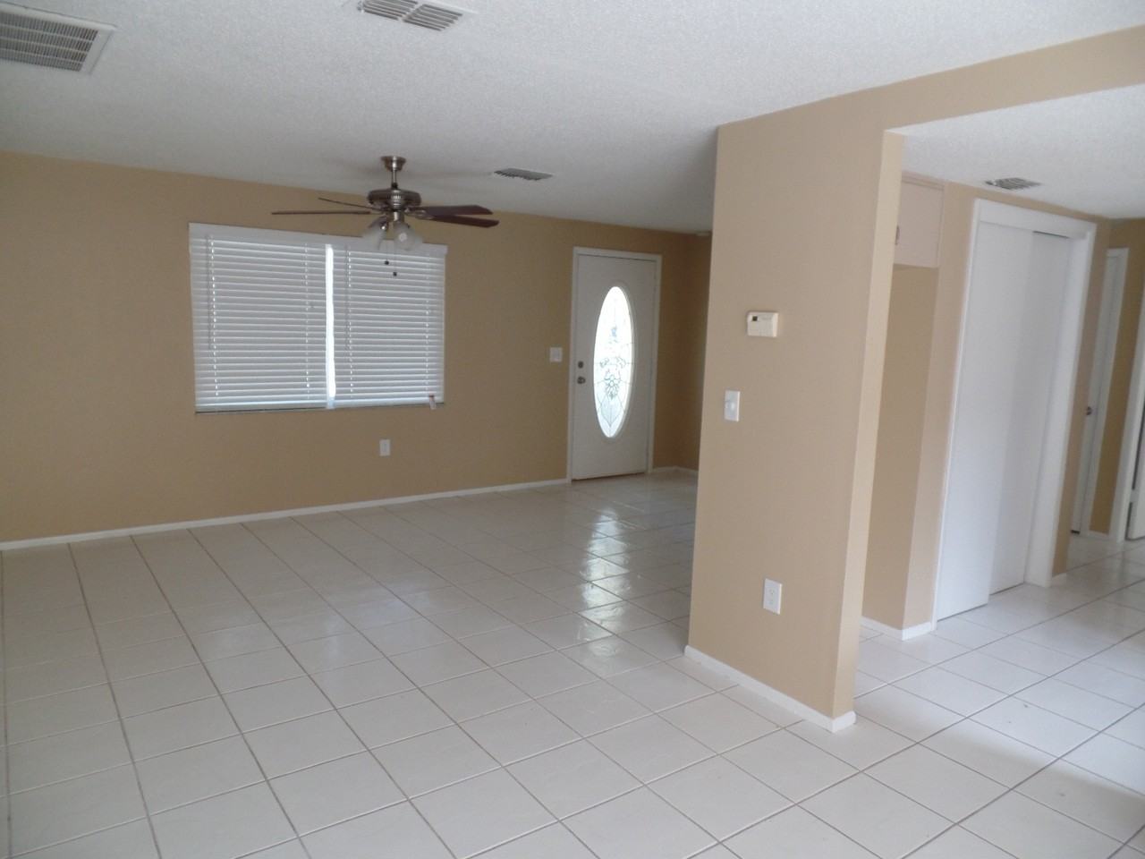 4504 Edith St - Photo 3 of 16