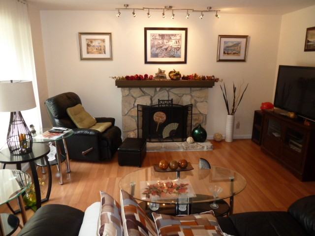 257 Bernal Rd - Photo 3 of 19