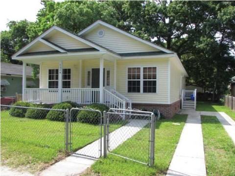 1214 Carnegie Ave - Photo 2 of 13