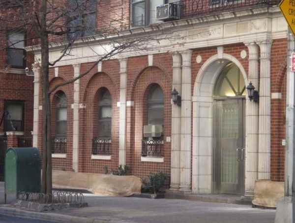 10W65 - Photo 2 of 22