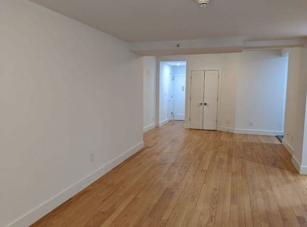 10W65 - Photo 3 of 22