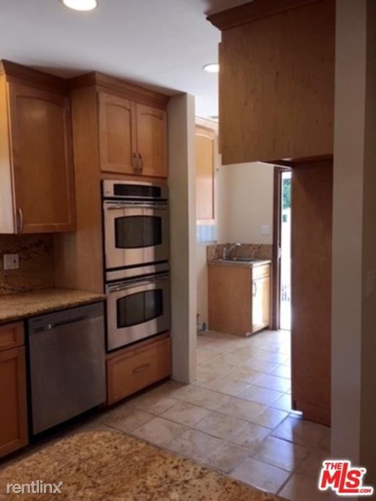 6350 W 85th Pl - Photo 3 of 10