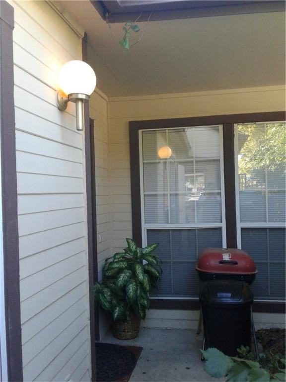 1001-1021 Weston Dr - Photo 3 of 17