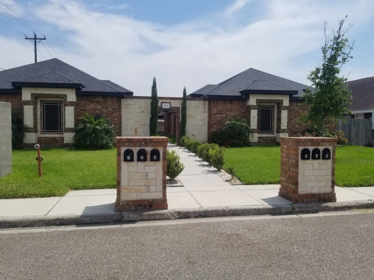 3606 W Sarah Evans - Photo 2 of 10