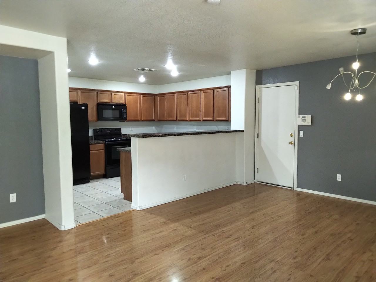 3890 E Jasper Dr - Photo 3 of 17