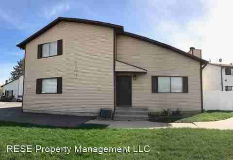 5235 S Glendon St - Photo 2 of 9