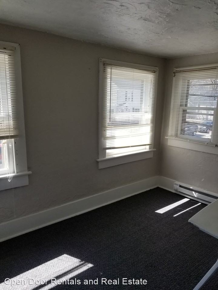 116 E 1st St - Photo 2 of 16