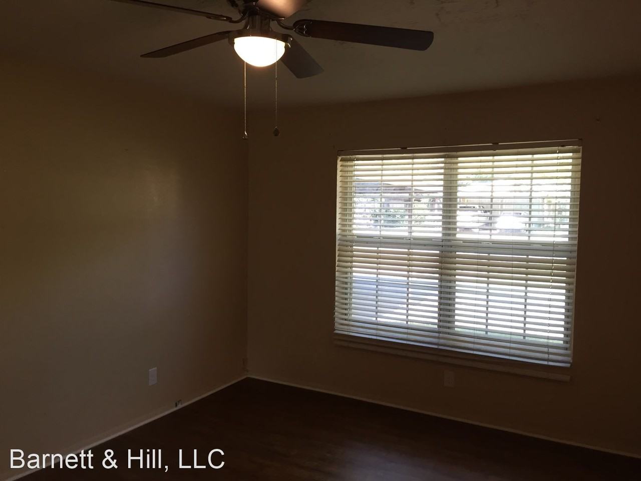 1434 Marsalis Dr - Photo 3 of 16