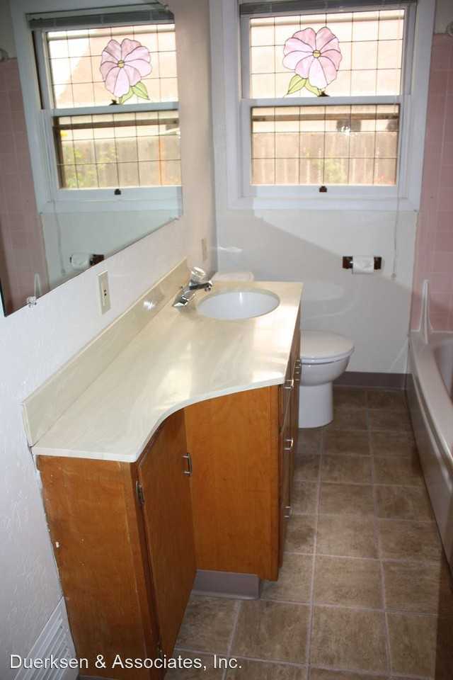 2055 Nw Beca Ave - Photo 3 of 8