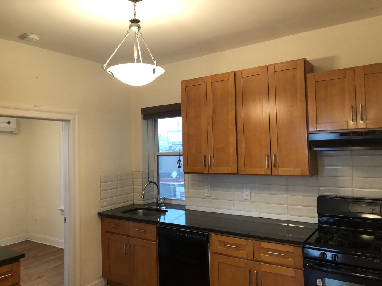 251 Beacon #14 - Photo 5 of 19