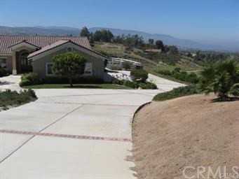 37845 Dorothy Ct - Photo 2 of 35