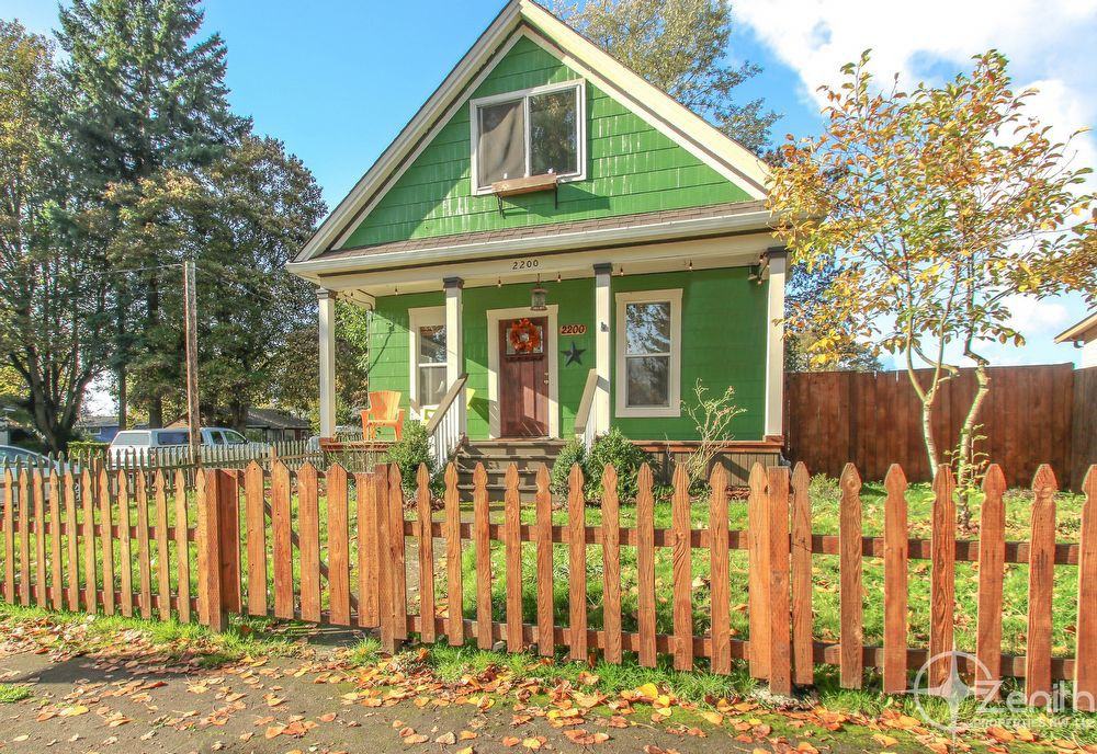 2200 Kauffman Ave - Photo 2 of 23