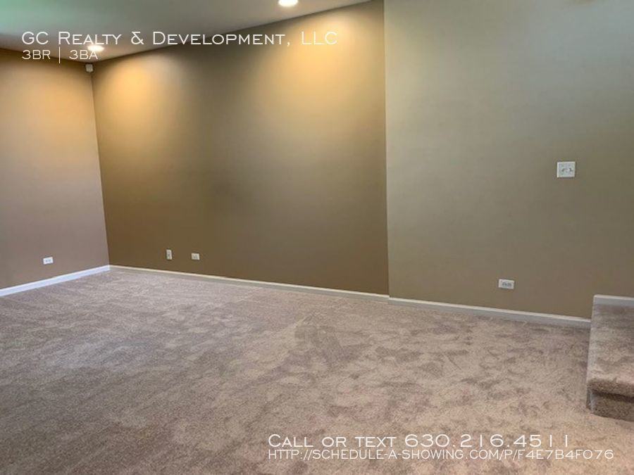 922 Kings Canyon Dr - Photo 3 of 22