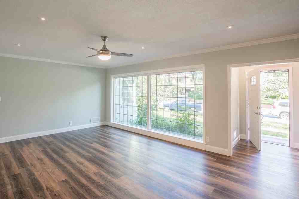 1210 Jean Ct - Photo 2 of 32