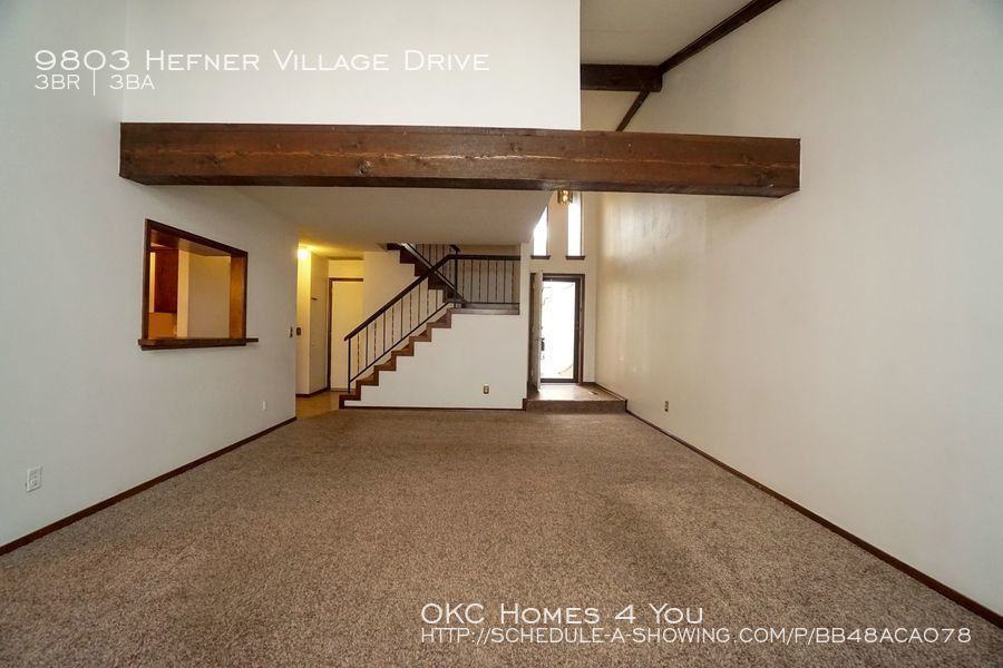 9803 Hefner Village Dr - Photo 3 of 17