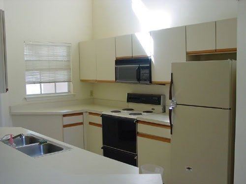 152 Trevor Ct - Photo 2 of 6