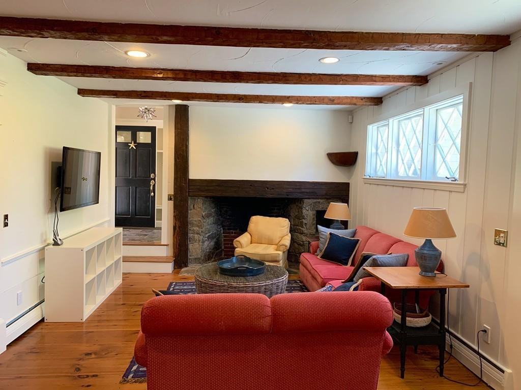 110 Nichols Rd - Photo 2 of 34