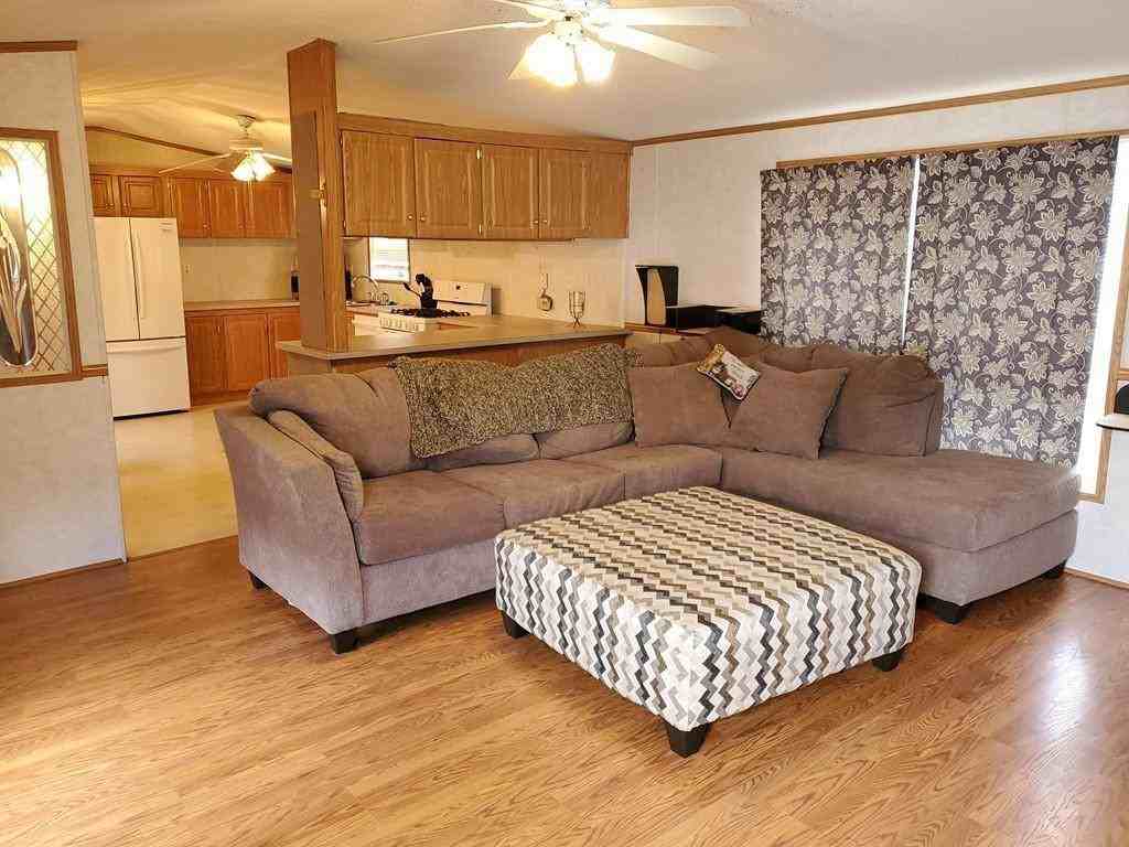 Mason Ave - Photo 2 of 14