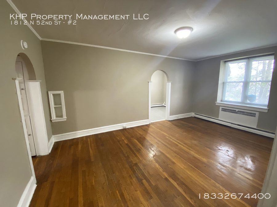 1812 N 52nd St #2 - Photo 2 of 8