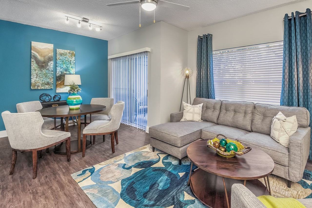 The Riley - Photo 6 of 22