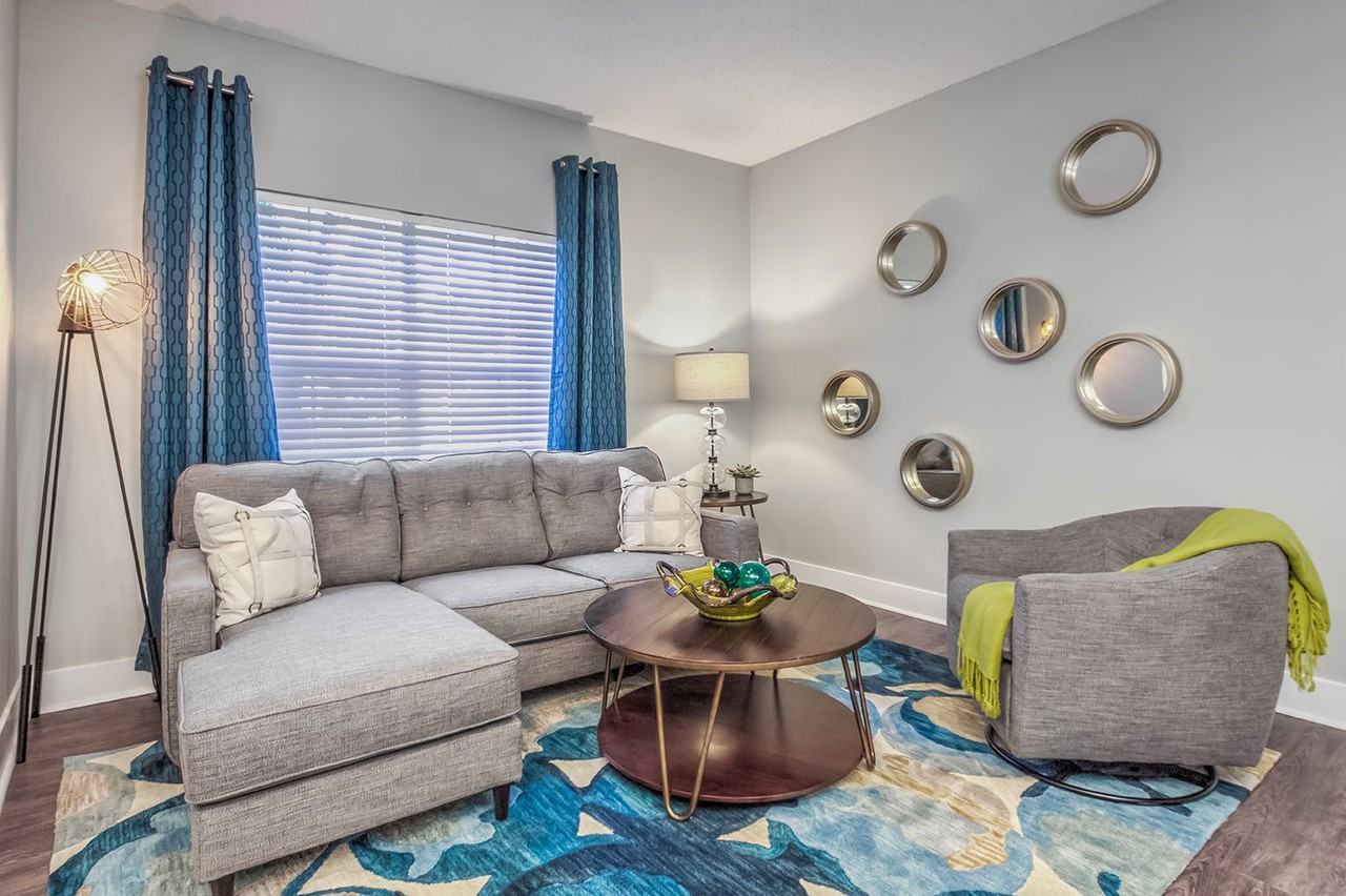 The Riley - Photo 7 of 22