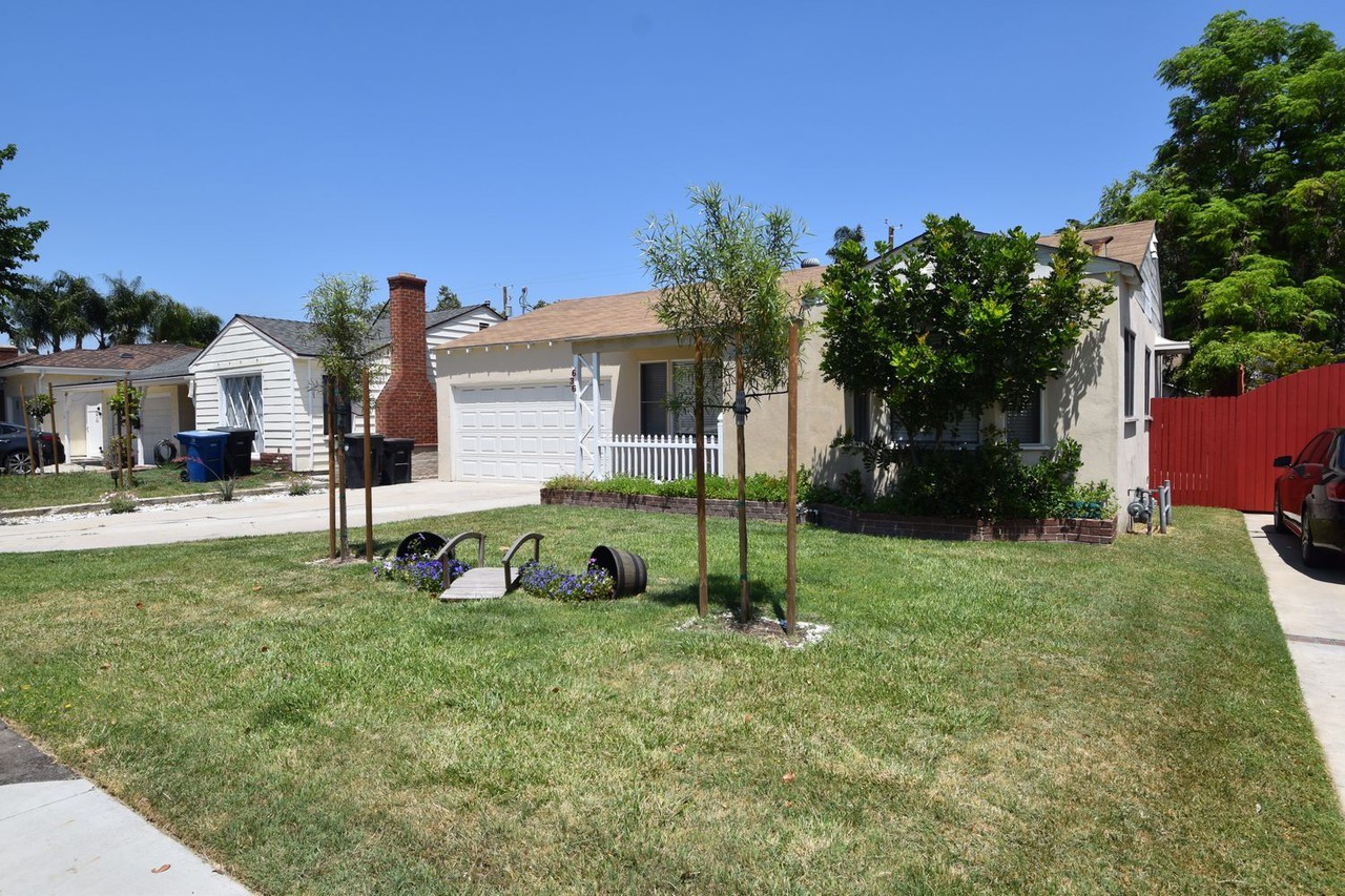 636 N Lamer St - Photo 3 of 28