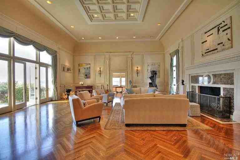 433 Golden Gate Ave - Photo 3 of 25