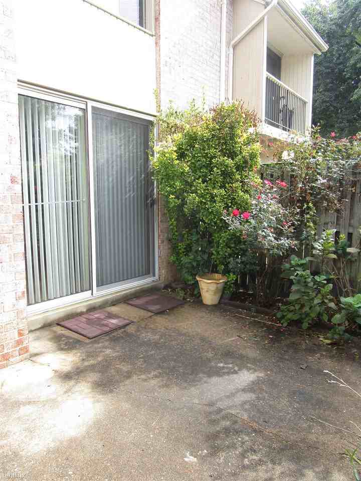 10478 Faulkner Ridge Cir - Photo 3 of 20