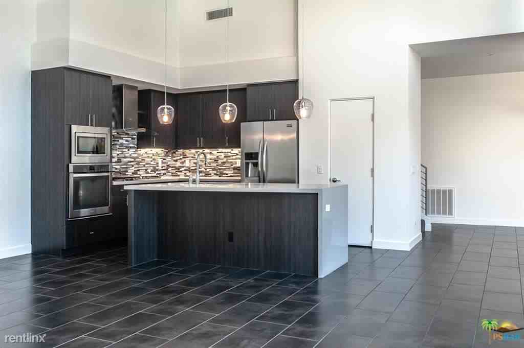 392 Suave Ln - Photo 3 of 10