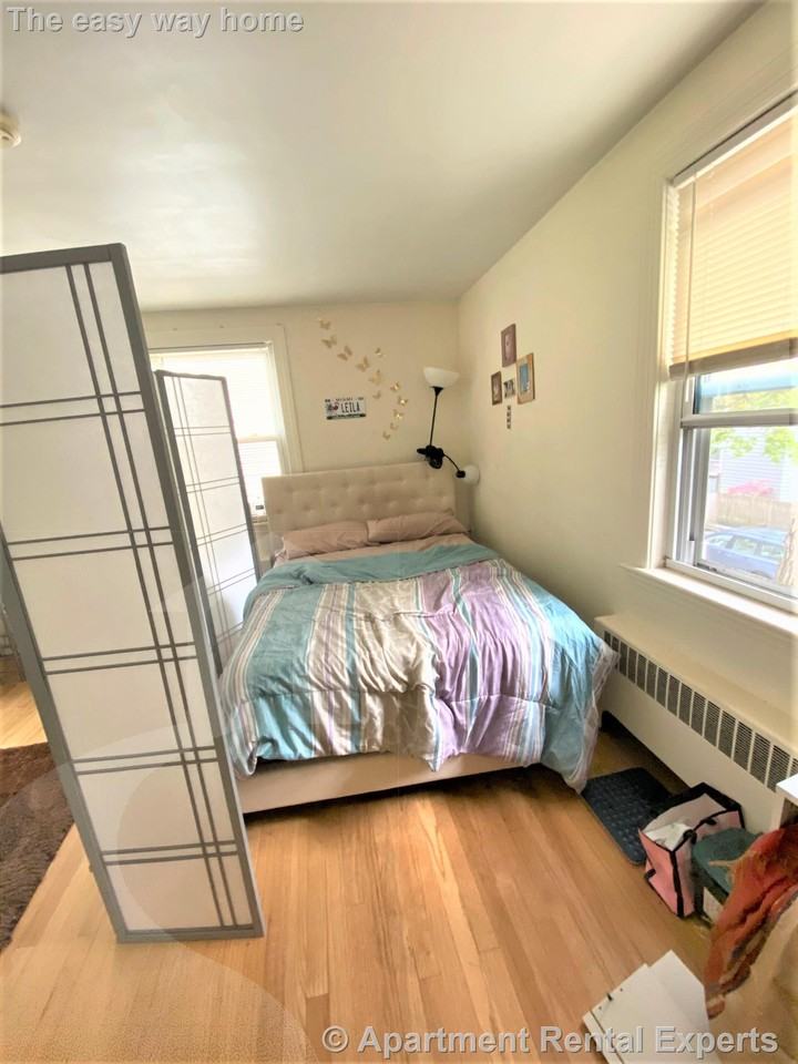 48 Kirkland St #9 - Photo 3 of 10