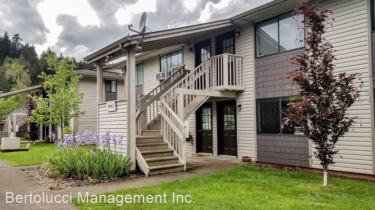 S Water St - Photo 2 of 6