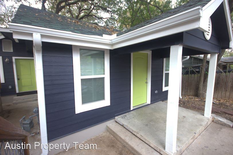 3502 E 12th - Photo 3 of 17