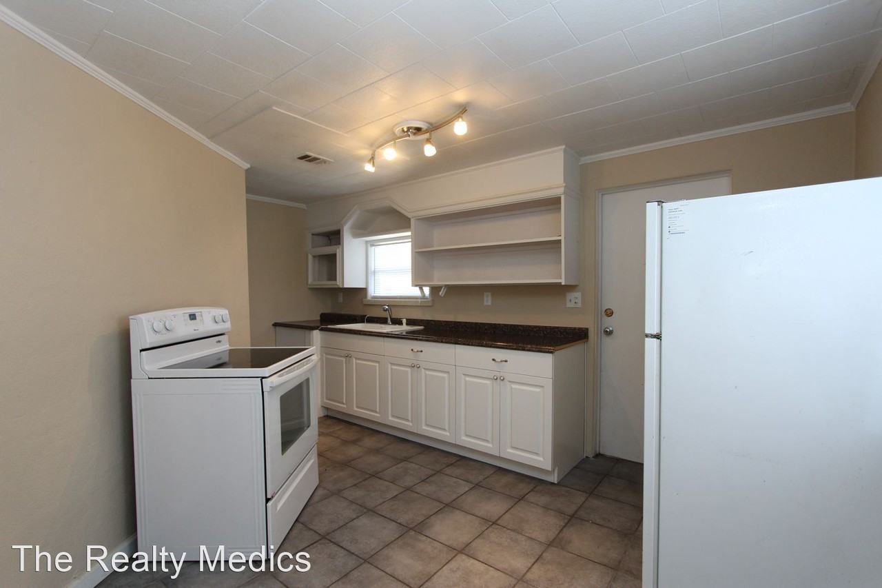 2615 S Laurel Ave - Photo 3 of 12