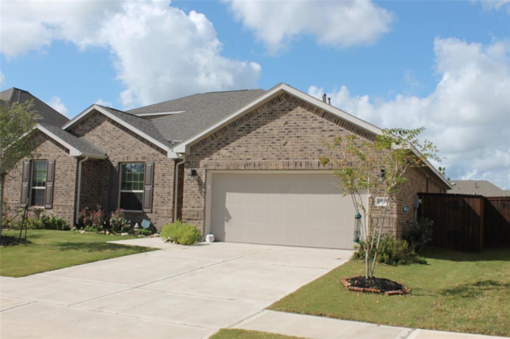 9510 Humboldt Trl - Photo 2 of 34