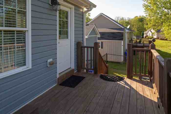 107 W Sebastian Ct - Photo 3 of 25