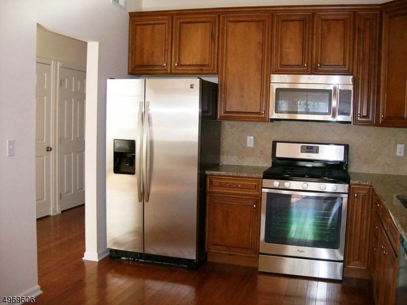 8 Lamerson Cir - Photo 3 of 23