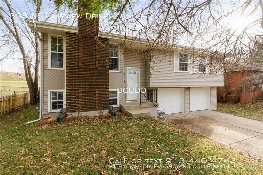 308 Ne Lakeview Dr - Photo 3 of 28