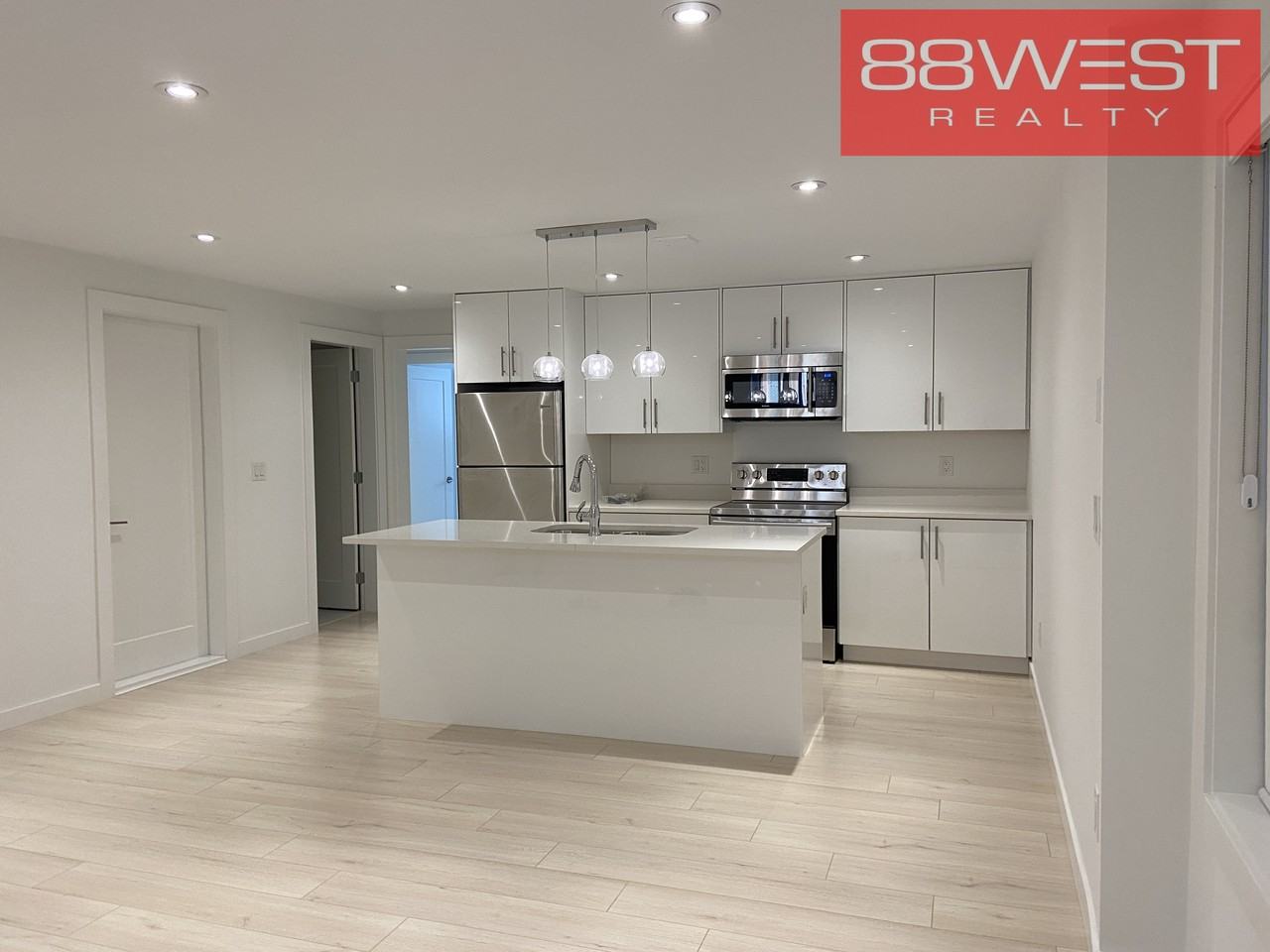 1358 Hope Road - Photo 4 of 22