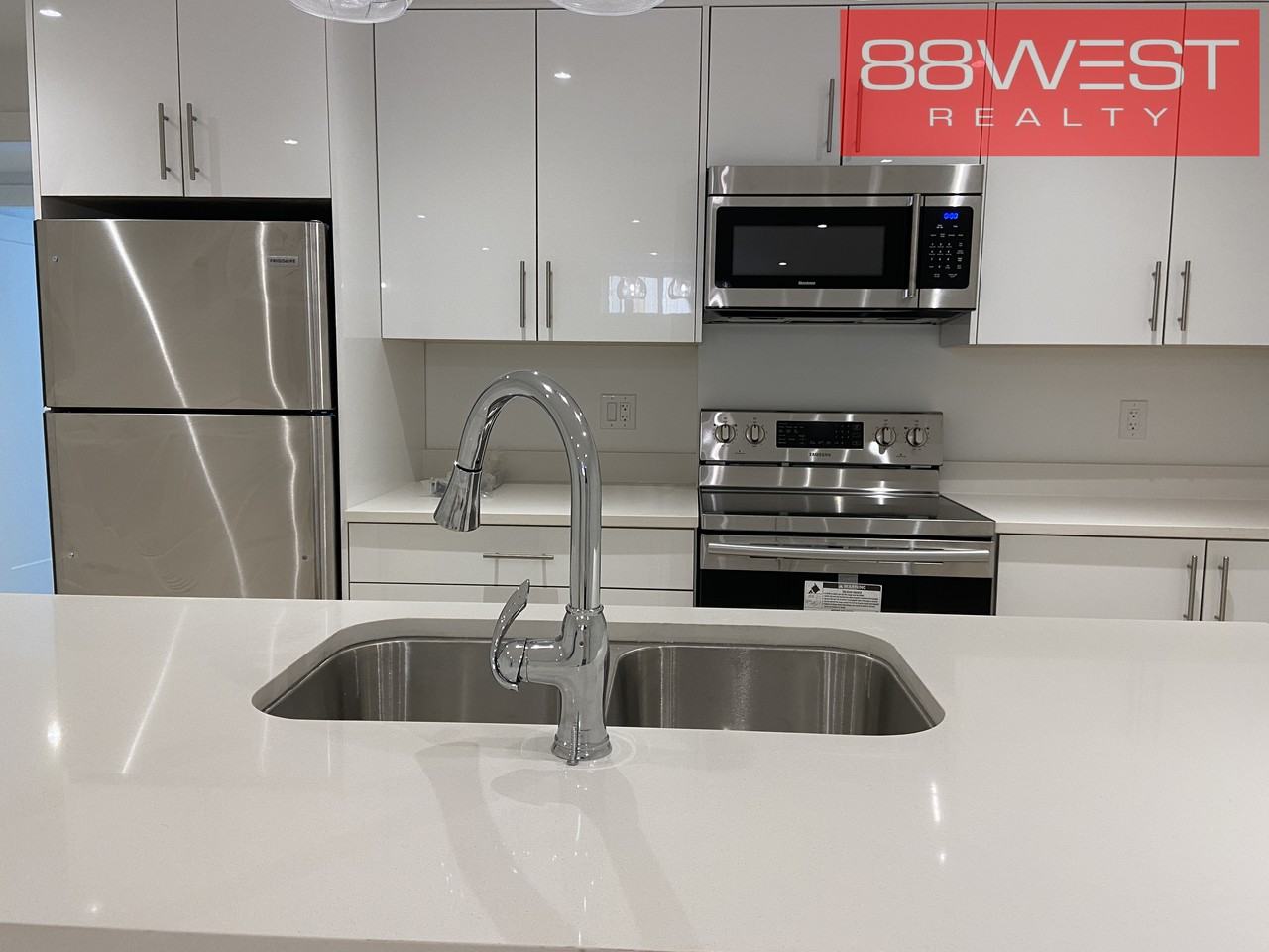 1358 Hope Road - Photo 6 of 22