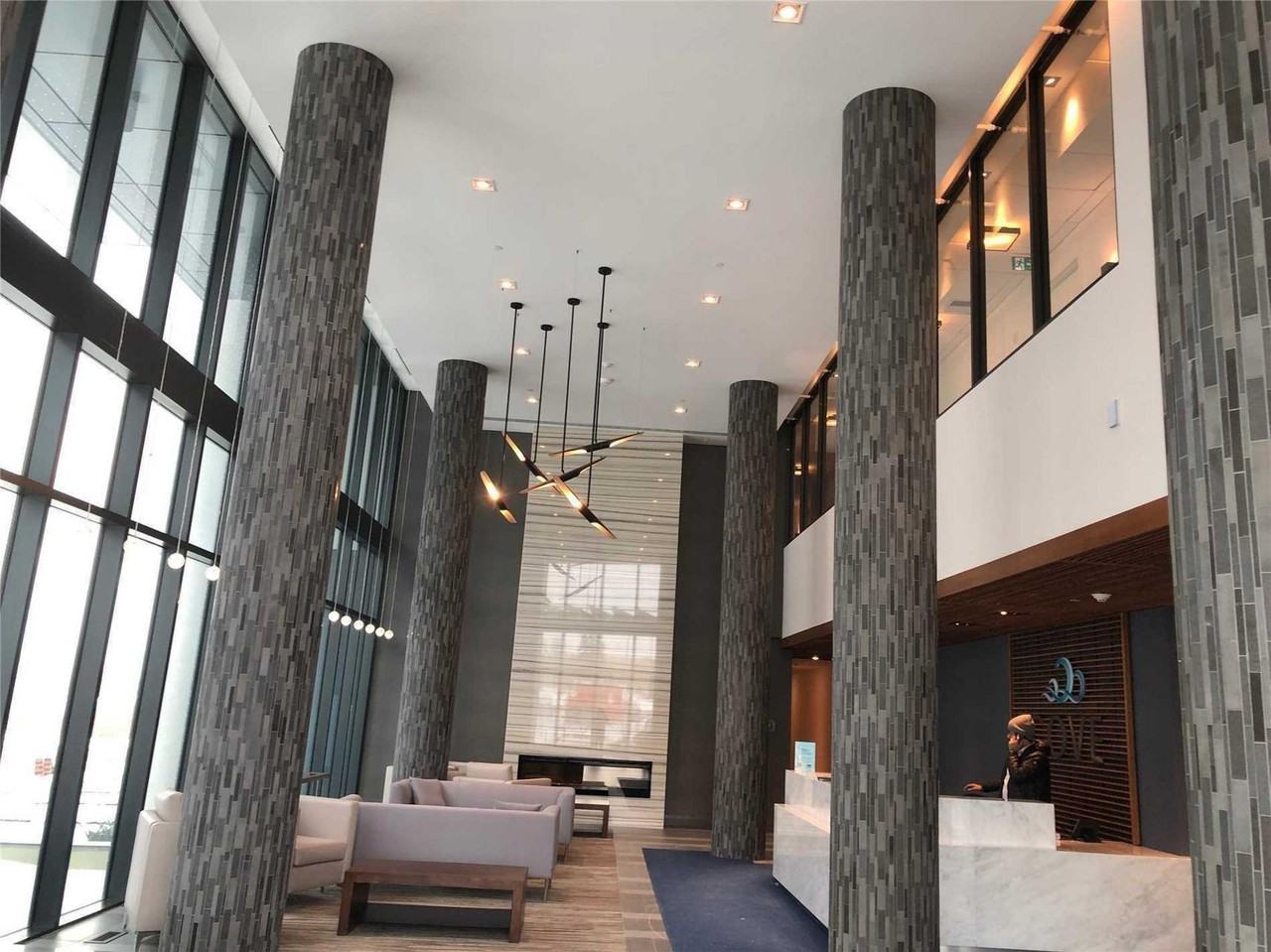 39 Annie Craig Drive #1506