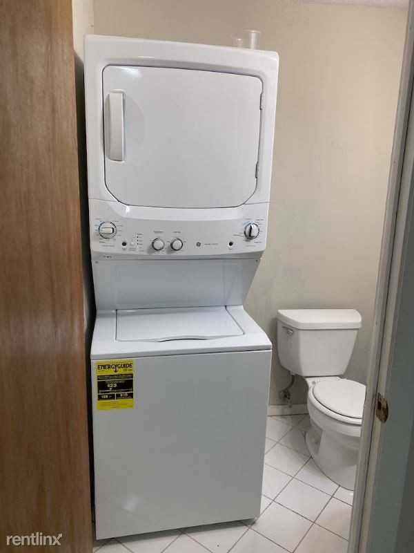 123 Williamstown Ct - Photo 3 of 14