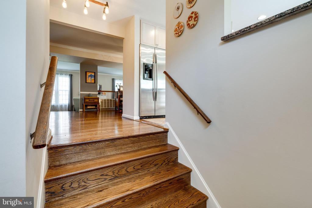 6 S Manchester St - Photo 2 of 50